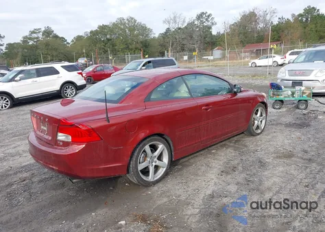 2011 Volvo C70 T5 from USA, damaged, VIN YV1672MC8BJ107388
